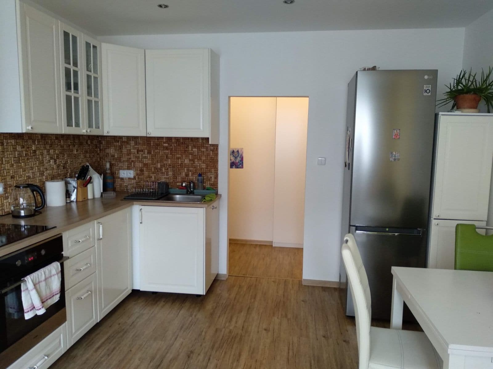 Pronájem bytu 3+kk 61 m², Jevanská, Praha, Praha Pronájem bytu 3+kk 61 m², Jevanská, Praha, Praha