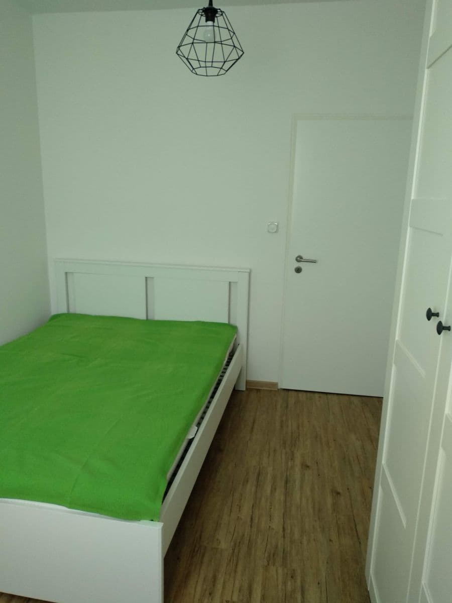 Pronájem bytu 3+kk 61 m², Jevanská, Praha, Praha Pronájem bytu 3+kk 61 m², Jevanská, Praha, Praha