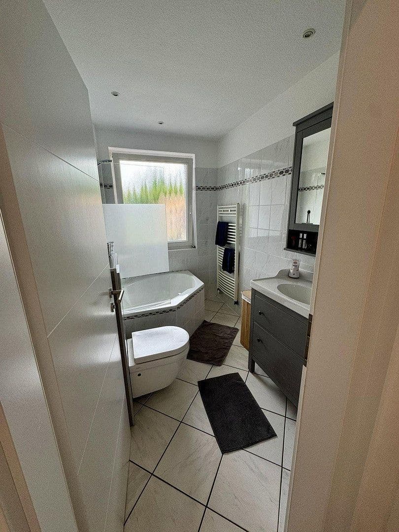 Prodej domu 94 m², pozemek 723 m², Rellingen, Šlesvicko-Holštýnsko Prodej domu 94 m², pozemek 723 m², Rellingen, Šlesvicko-Holštýnsko
