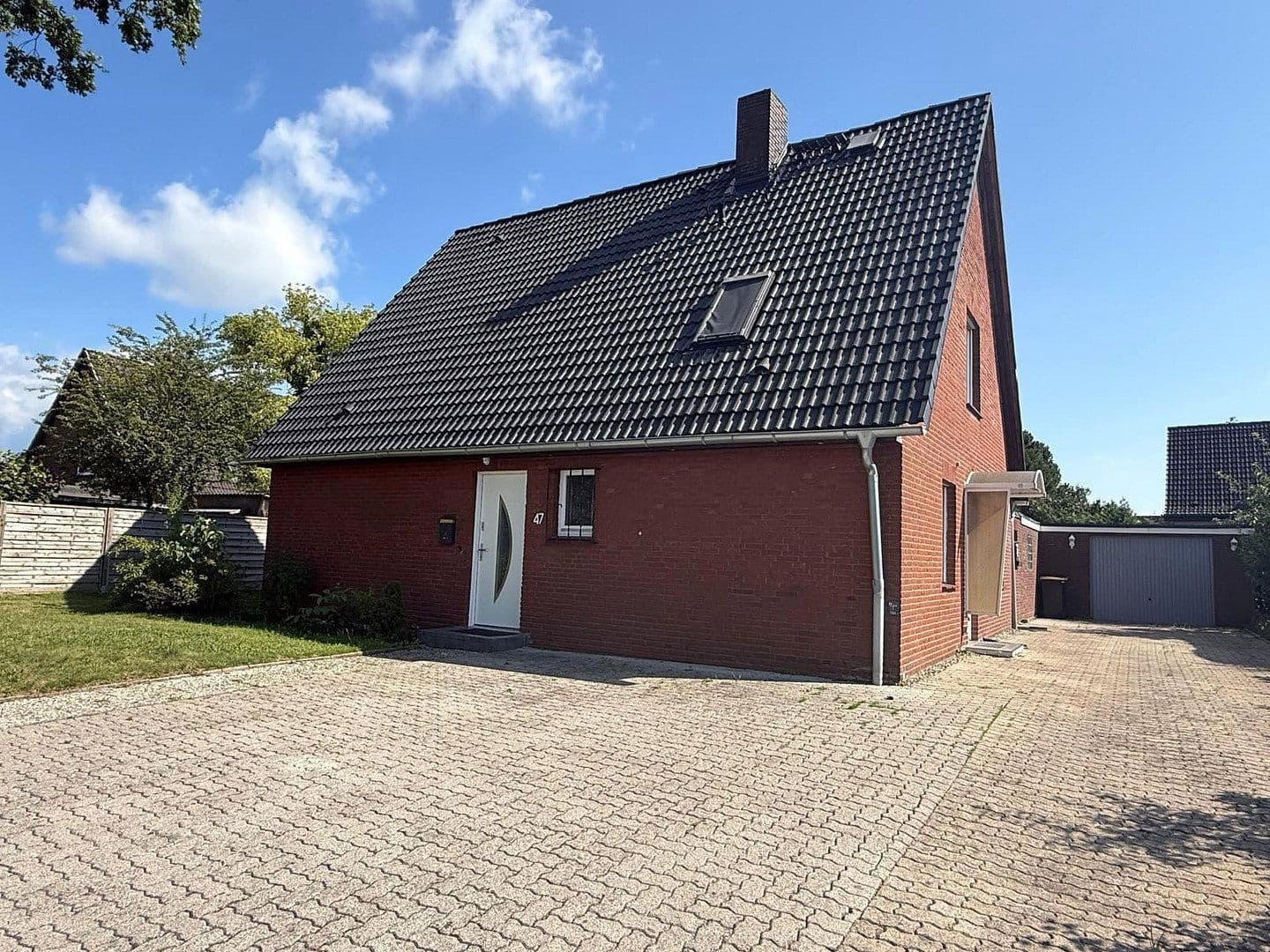 Prodej domu 141 m², pozemek 791 m², Voßmoor 47, Moorrege, Šlesvicko-Holštýnsko Prodej domu 141 m², pozemek 791 m², Voßmoor 47, Moorrege, Šlesvicko-Holštýnsko