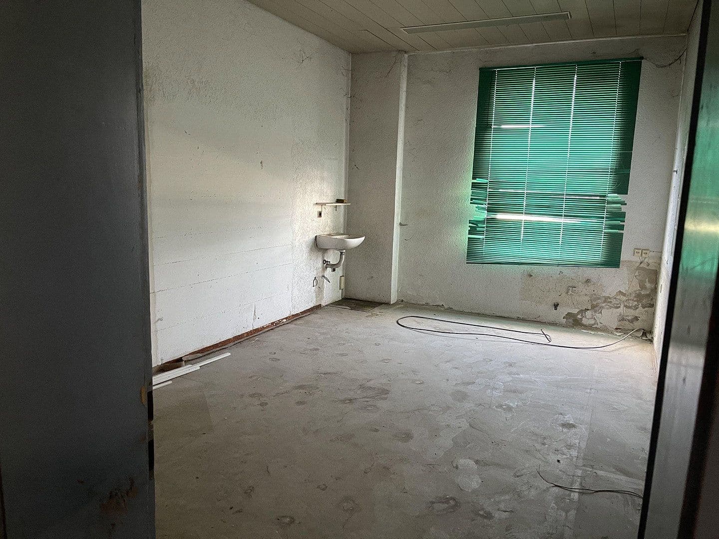 Pronájem nebytového prostoru 1.995 m², Im Gewerbepark 1, Hunderdorf, Bavorsko Pronájem nebytového prostoru 1.995 m², Im Gewerbepark 1, Hunderdorf, Bavorsko