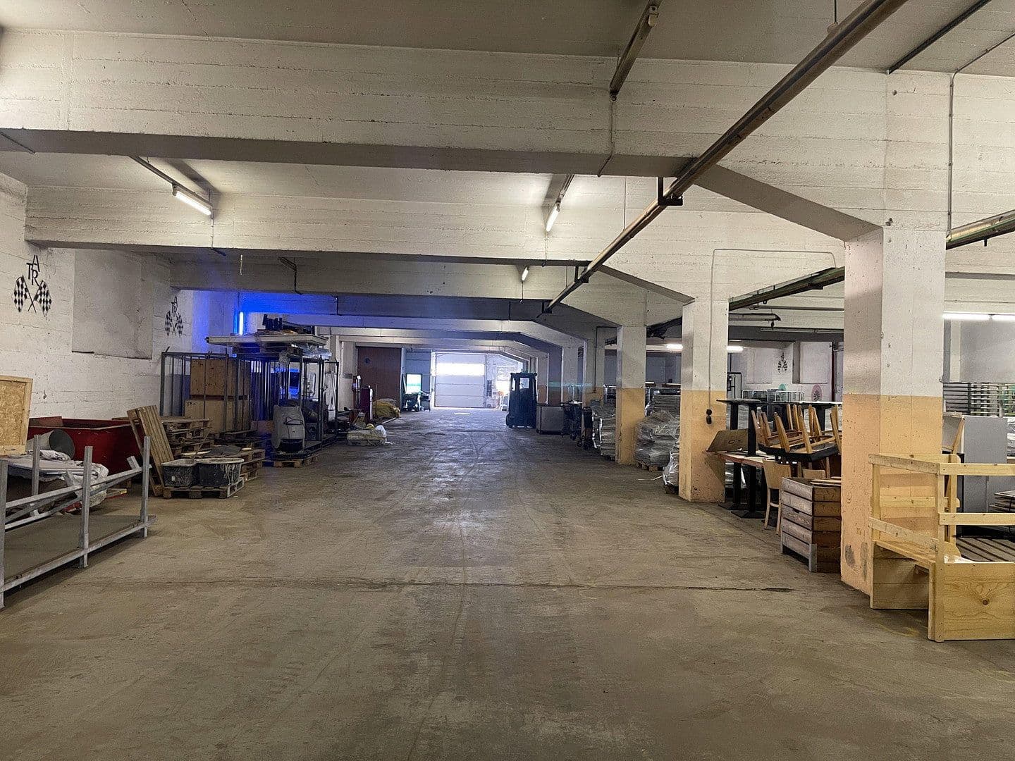 Pronájem nebytového prostoru 1.995 m², Im Gewerbepark 1, Hunderdorf, Bavorsko Pronájem nebytového prostoru 1.995 m², Im Gewerbepark 1, Hunderdorf, Bavorsko