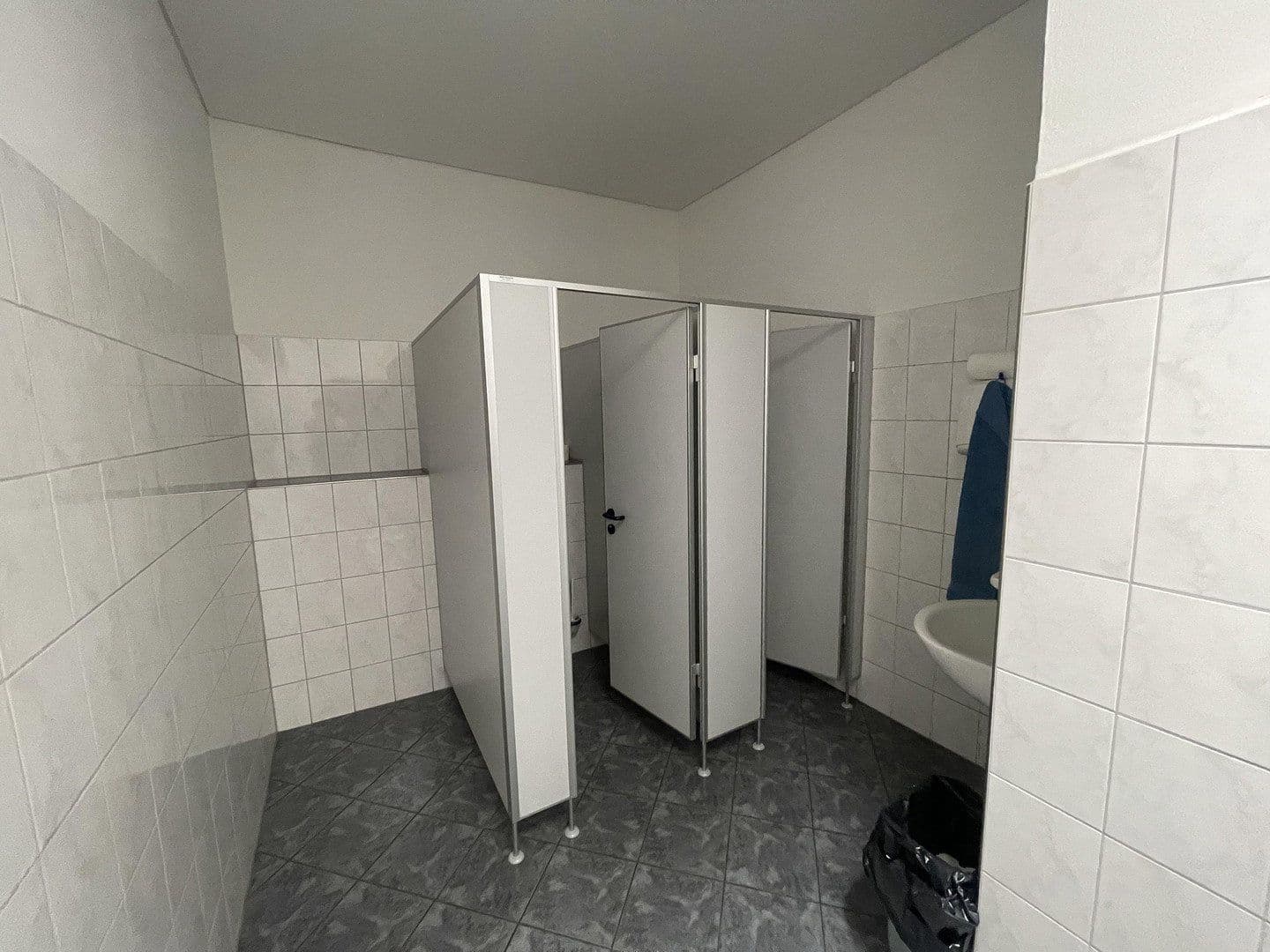 Pronájem nebytového prostoru 734 m², Lauterbachstraße 89, Eggenfelden, Bavorsko Pronájem nebytového prostoru 734 m², Lauterbachstraße 89, Eggenfelden, Bavorsko
