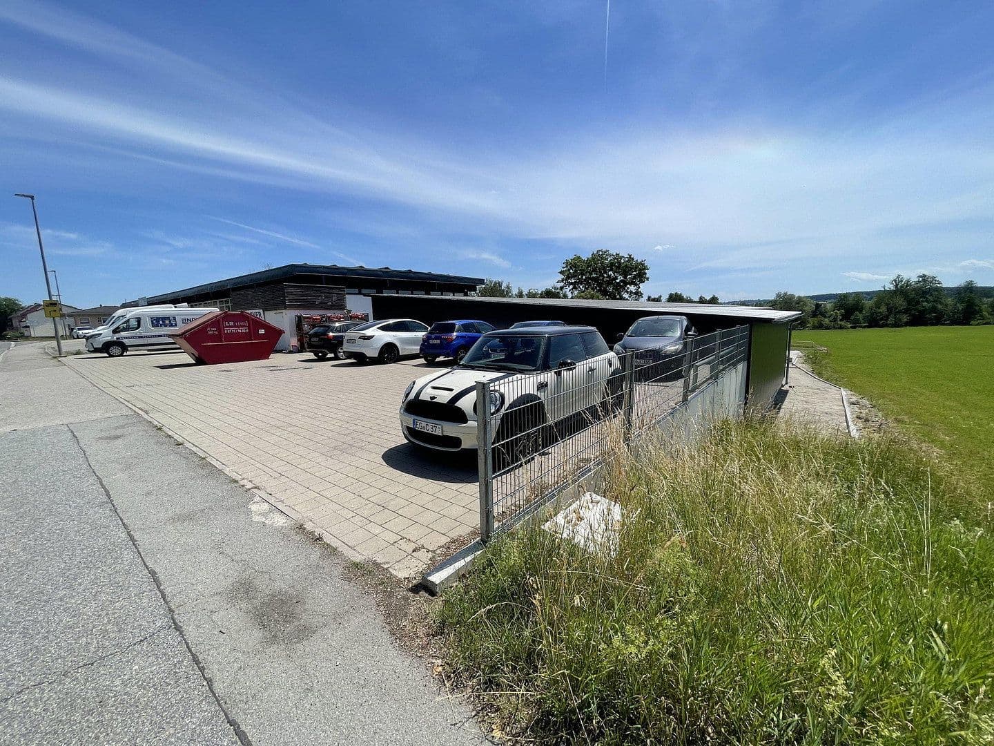 Pronájem nebytového prostoru 734 m², Lauterbachstraße 89, Eggenfelden, Bavorsko Pronájem nebytového prostoru 734 m², Lauterbachstraße 89, Eggenfelden, Bavorsko
