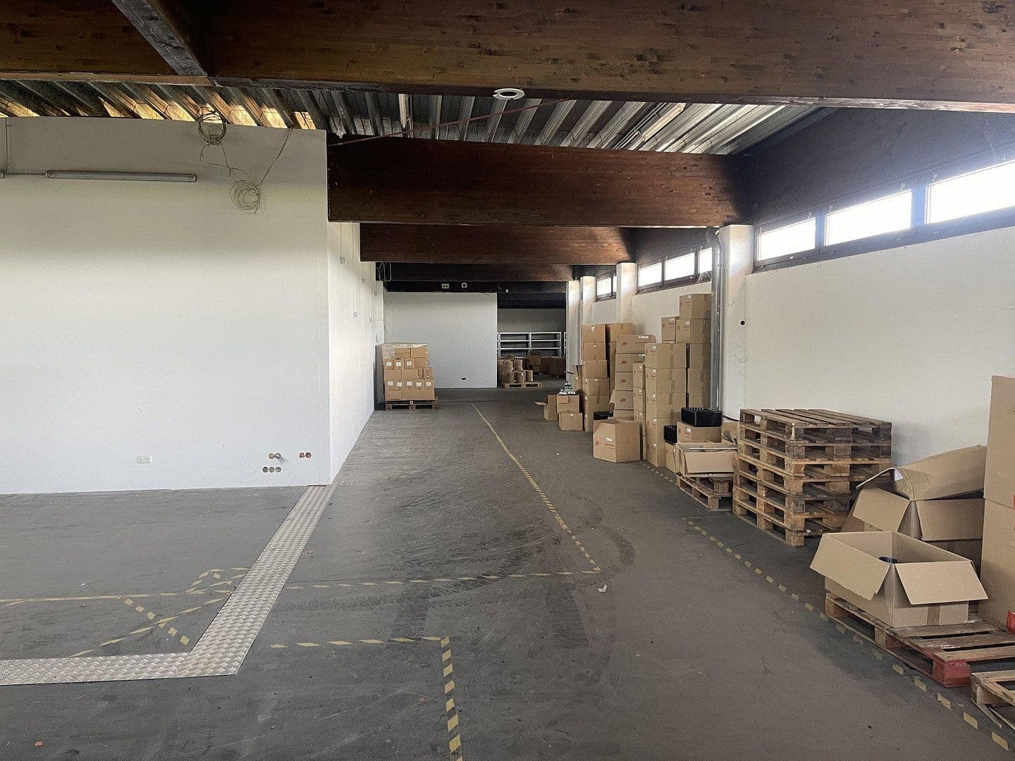 Pronájem nebytového prostoru 734 m², Lauterbachstraße 89, Eggenfelden, Bavorsko Pronájem nebytového prostoru 734 m², Lauterbachstraße 89, Eggenfelden, Bavorsko
