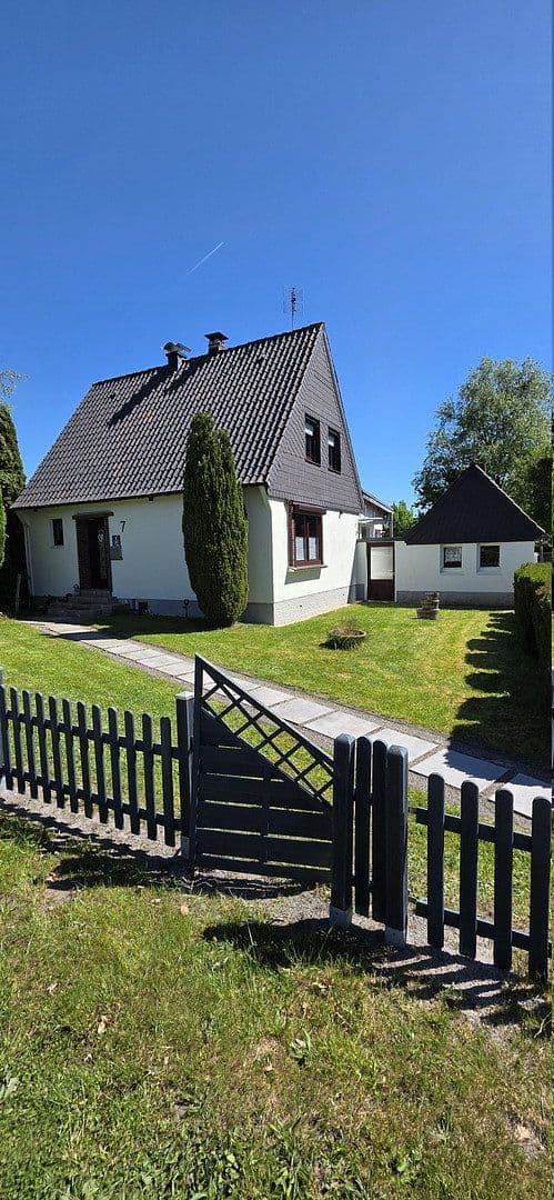 Prodej domu 110 m², pozemek 748 m², Rügenstr. 7, Schortens, Dolní Sasko Prodej domu 110 m², pozemek 748 m², Rügenstr. 7, Schortens, Dolní Sasko