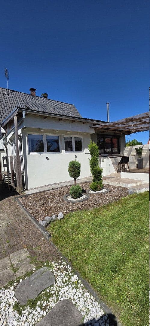 Prodej domu 110 m², pozemek 748 m², Rügenstr. 7, Schortens, Dolní Sasko Prodej domu 110 m², pozemek 748 m², Rügenstr. 7, Schortens, Dolní Sasko