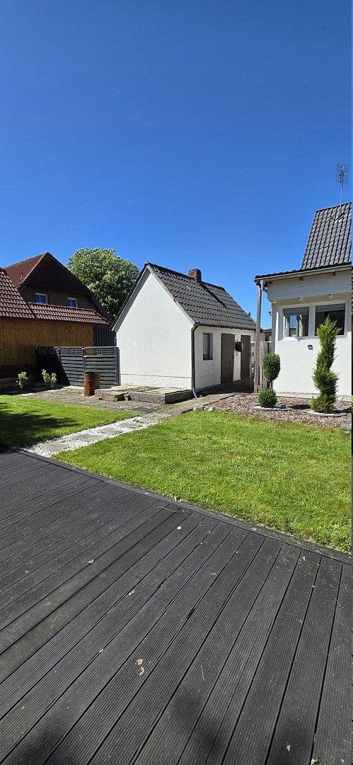 Prodej domu 110 m², pozemek 748 m², Rügenstr. 7, Schortens, Dolní Sasko Prodej domu 110 m², pozemek 748 m², Rügenstr. 7, Schortens, Dolní Sasko