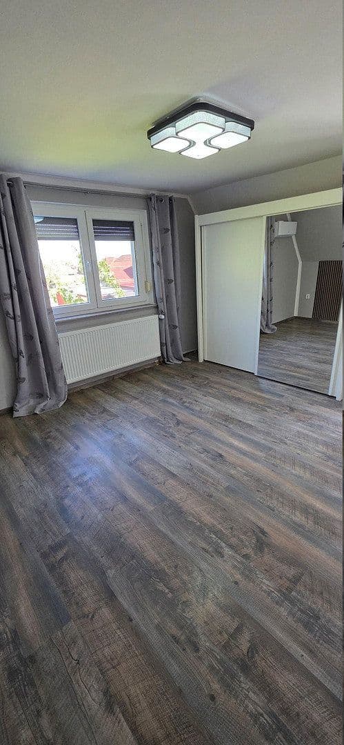 Prodej domu 110 m², pozemek 748 m², Rügenstr. 7, Schortens, Dolní Sasko Prodej domu 110 m², pozemek 748 m², Rügenstr. 7, Schortens, Dolní Sasko