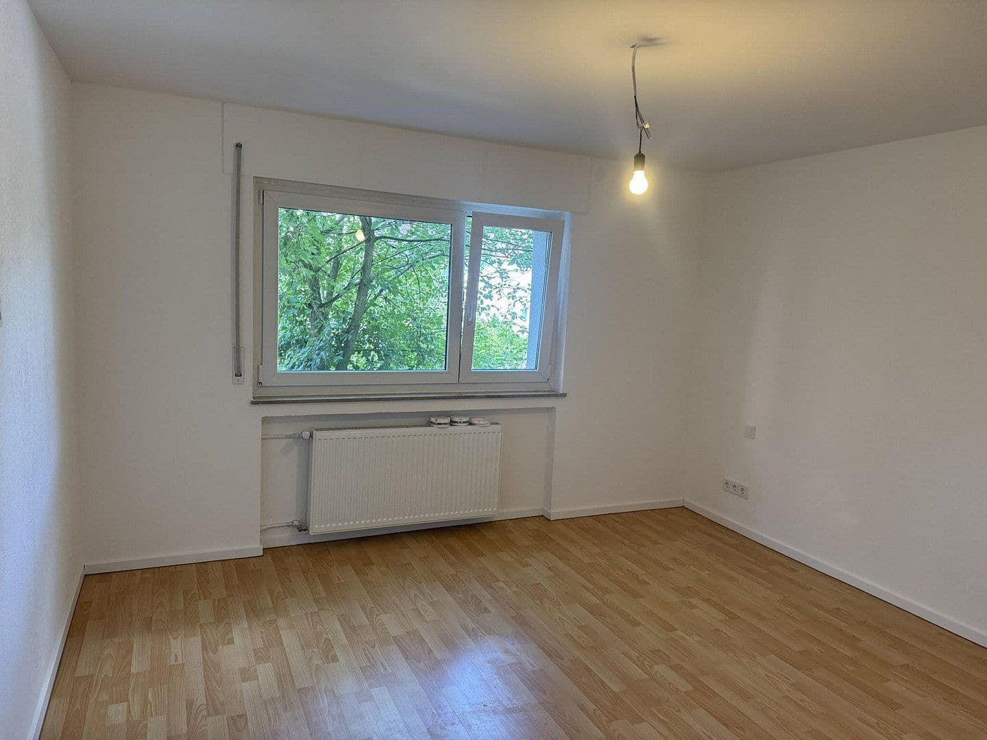 Pronájem bytu 3+1 69 m², Richterstraße 13, Stuttgart, Bádensko-Württembersko Pronájem bytu 3+1 69 m², Richterstraße 13, Stuttgart, Bádensko-Württembersko
