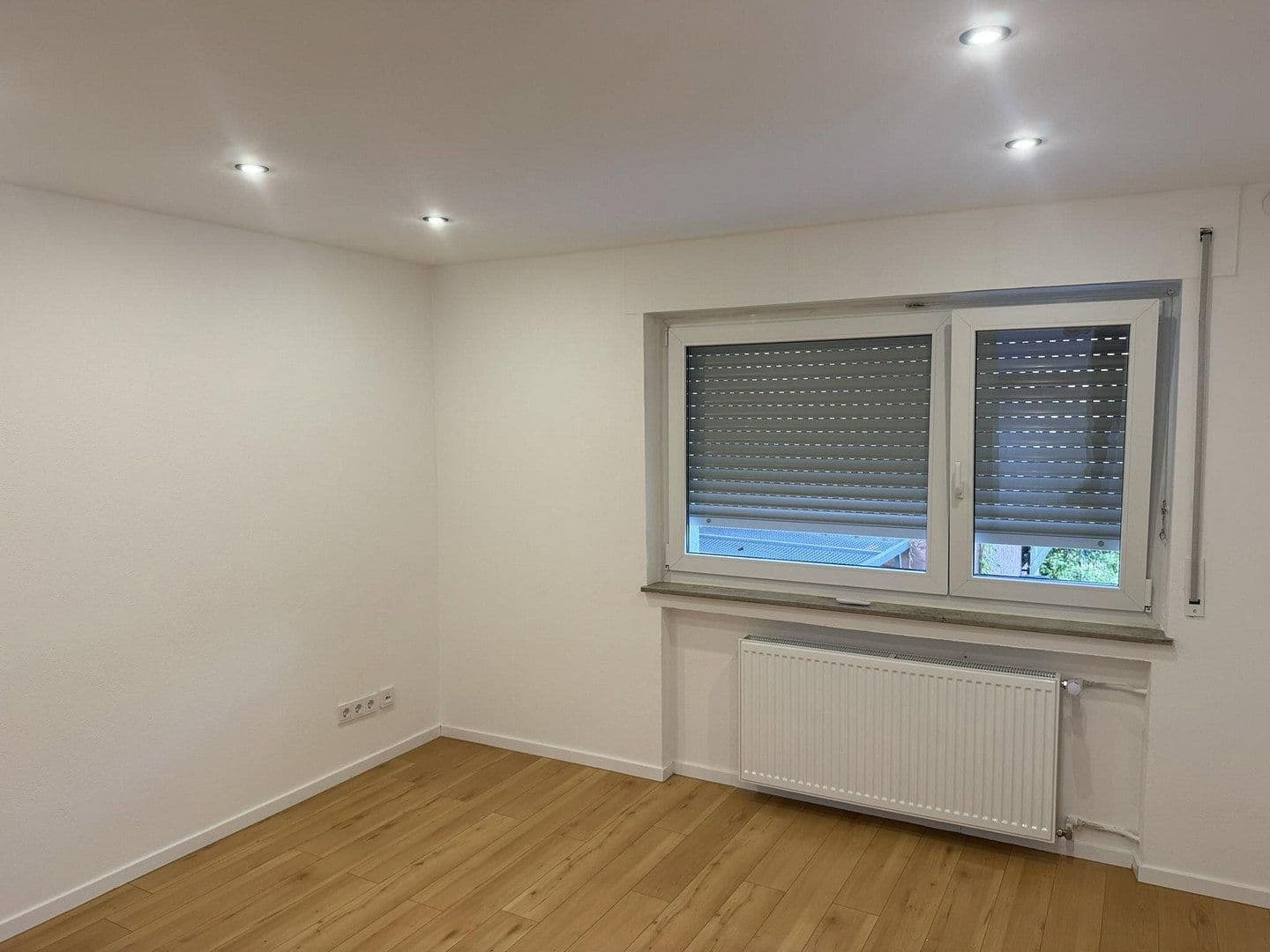Pronájem bytu 3+1 69 m², Richterstraße 13, Stuttgart, Bádensko-Württembersko Pronájem bytu 3+1 69 m², Richterstraße 13, Stuttgart, Bádensko-Württembersko