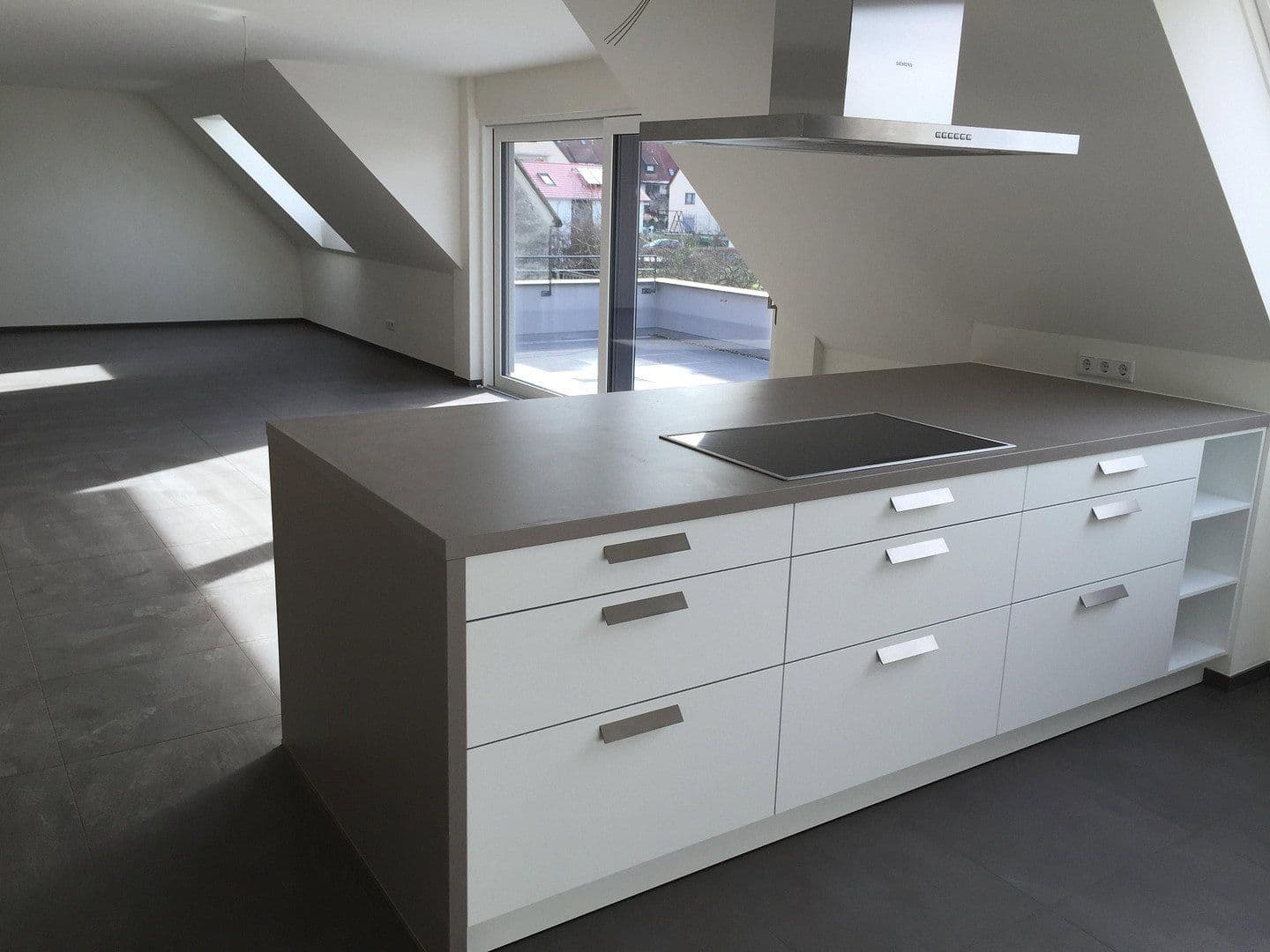 Pronájem bytu 5+kk 175 m², Vordere Straße 23, Kirchheim unter Teck, Bádensko-Württembersko Pronájem bytu 5+kk 175 m², Vordere Straße 23, Kirchheim unter Teck, Bádensko-Württembersko