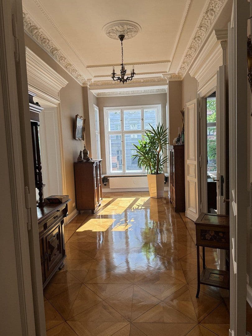 Prodej bytu 7+1 214 m², Berlin, Berlín Prodej bytu 7+1 214 m², Berlin, Berlín