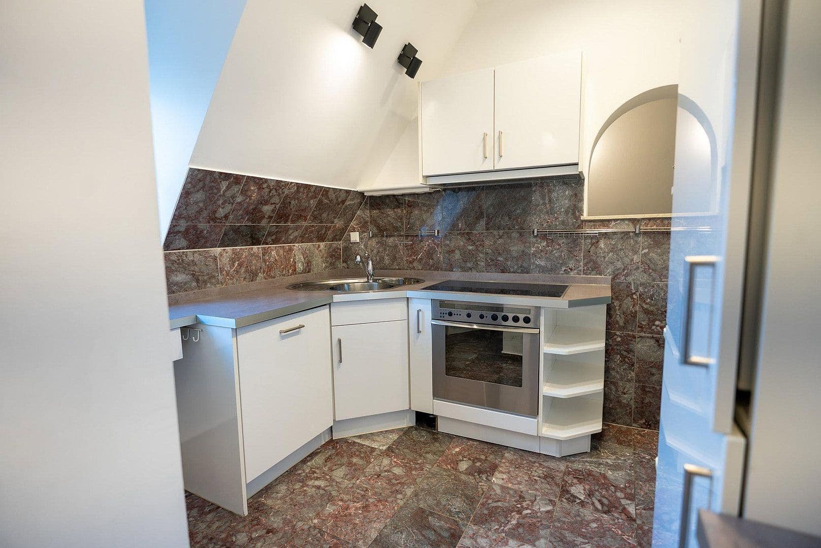Prodej bytu 3+1 101 m², Günthersburgallee 58, Frankfurt am Main, Hessen Prodej bytu 3+1 101 m², Günthersburgallee 58, Frankfurt am Main, Hessen