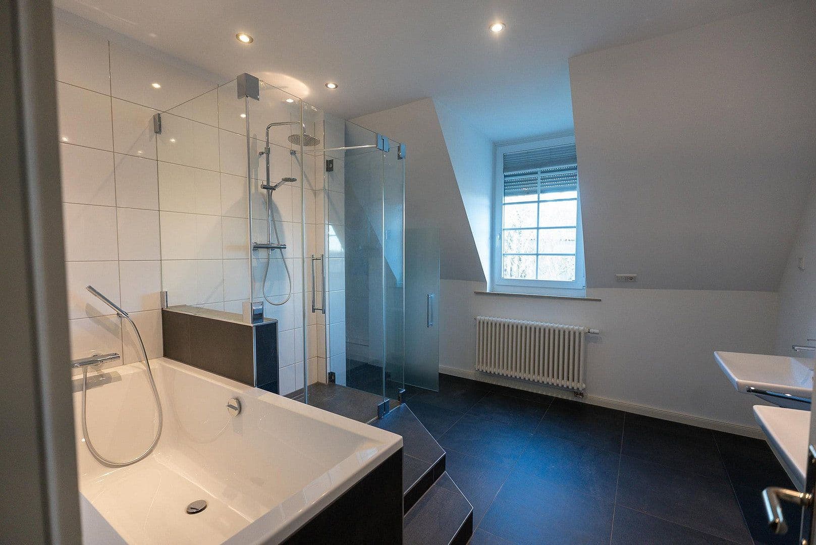 Prodej bytu 3+1 101 m², Günthersburgallee 58, Frankfurt am Main, Hessen Prodej bytu 3+1 101 m², Günthersburgallee 58, Frankfurt am Main, Hessen