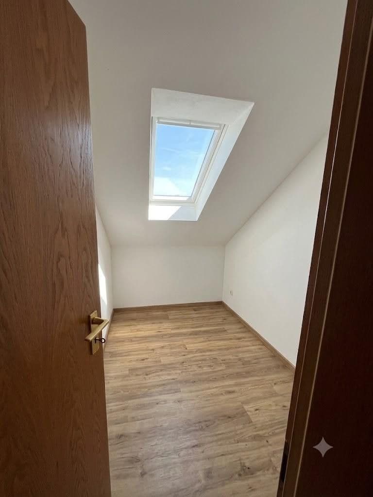 Pronájem bytu 2+kk 64 m², Midgardweg 4, Bochum, Severní Porýní-Vestfálsko Pronájem bytu 2+kk 64 m², Midgardweg 4, Bochum, Severní Porýní-Vestfálsko