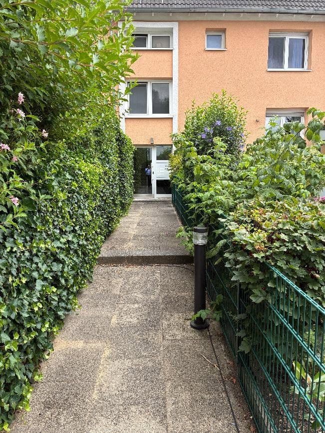 Pronájem bytu 4+kk 99 m², Richard Dehmel Straße 11, Hattingen, Severní Porýní-Vestfálsko Pronájem bytu 4+kk 99 m², Richard Dehmel Straße 11, Hattingen, Severní Porýní-Vestfálsko