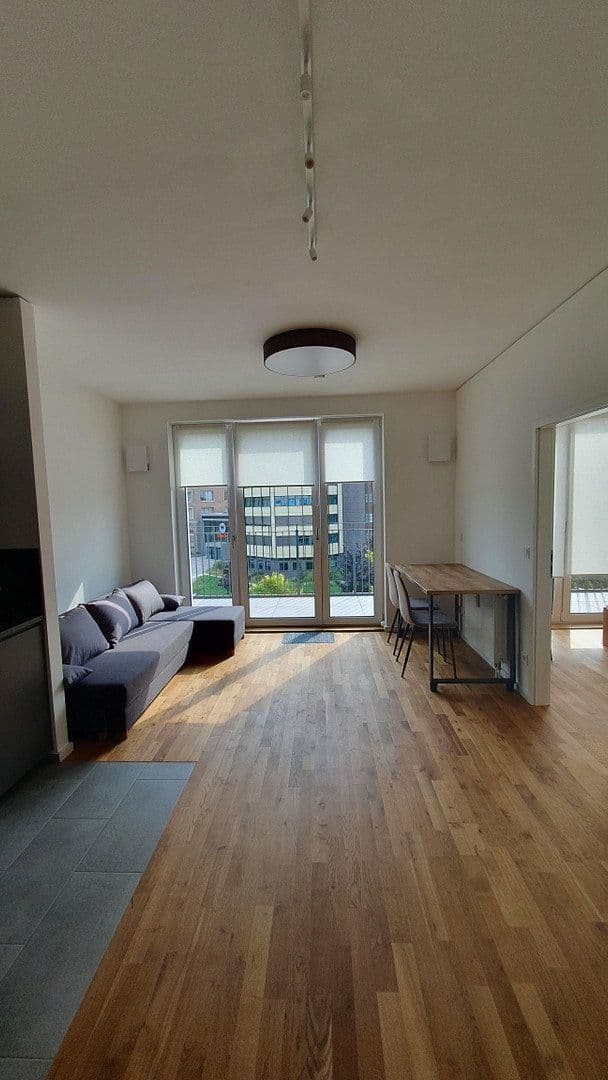 Pronájem bytu 2+1 44 m², Ringstraße 70b, Berlin, Berlín Pronájem bytu 2+1 44 m², Ringstraße 70b, Berlin, Berlín