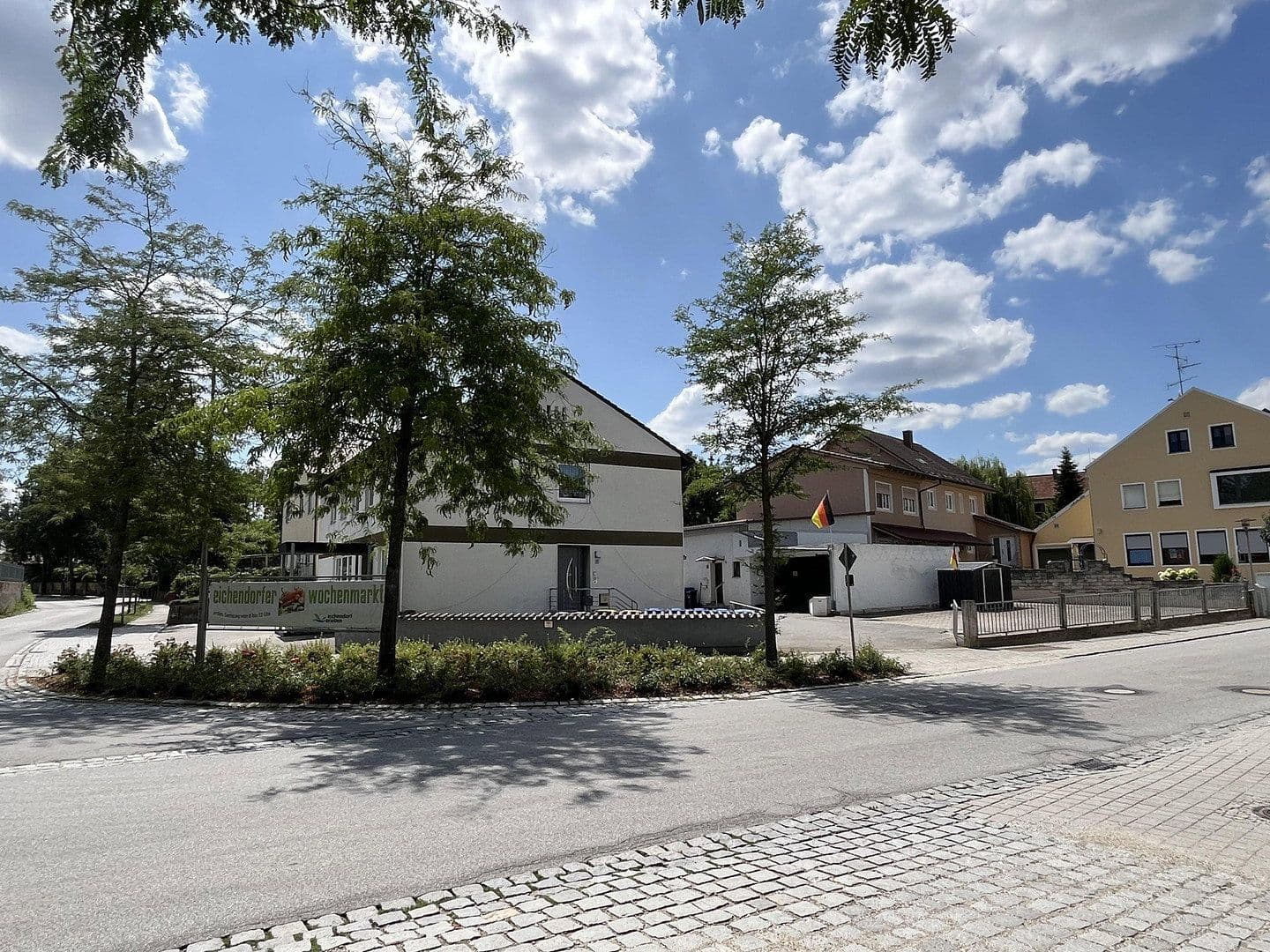Prodej domu 320 m², pozemek 1.022 m², Eichendorf, Bavorsko Prodej domu 320 m², pozemek 1.022 m², Eichendorf, Bavorsko