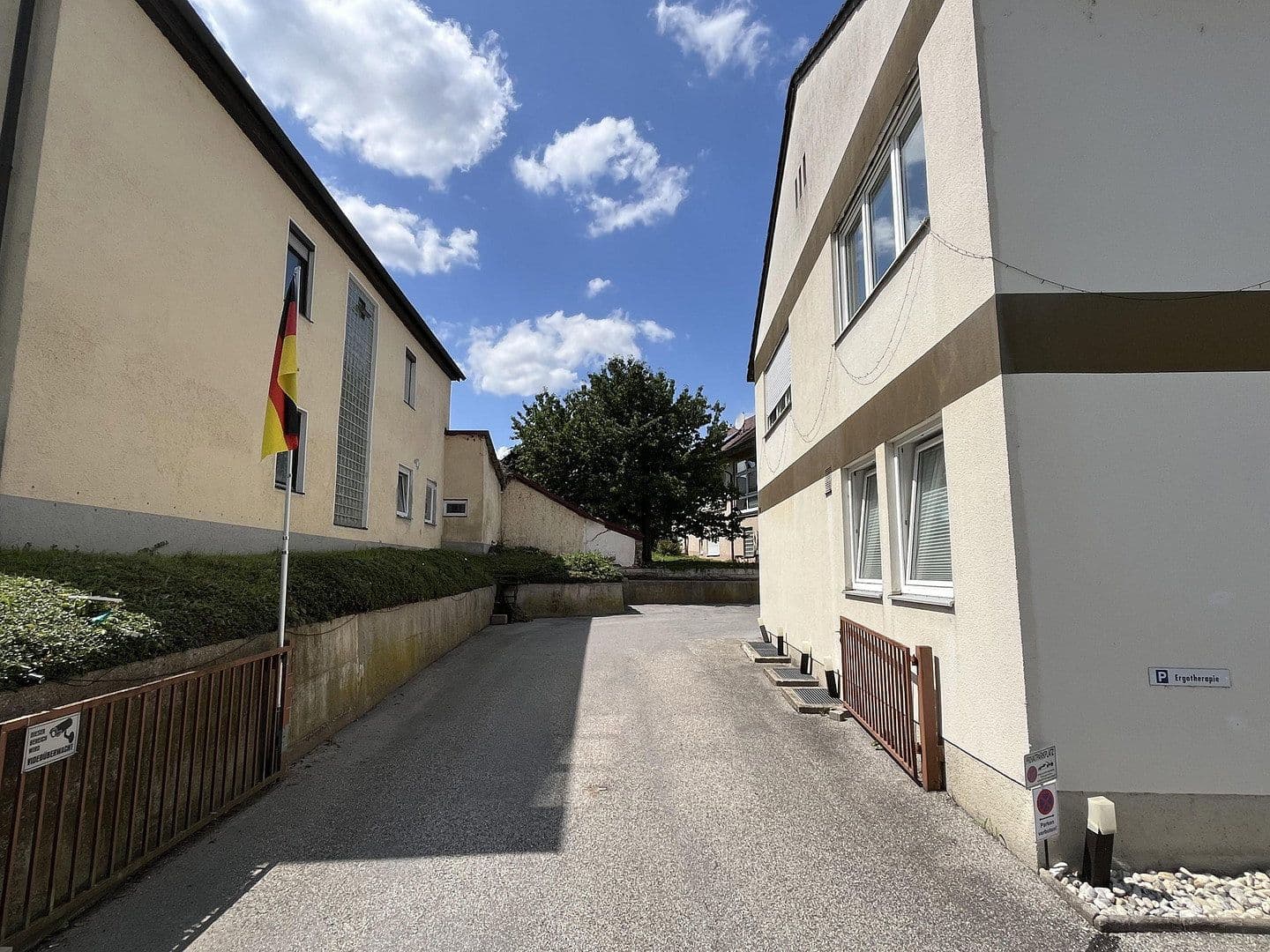 Prodej domu 320 m², pozemek 1.022 m², Eichendorf, Bavorsko Prodej domu 320 m², pozemek 1.022 m², Eichendorf, Bavorsko