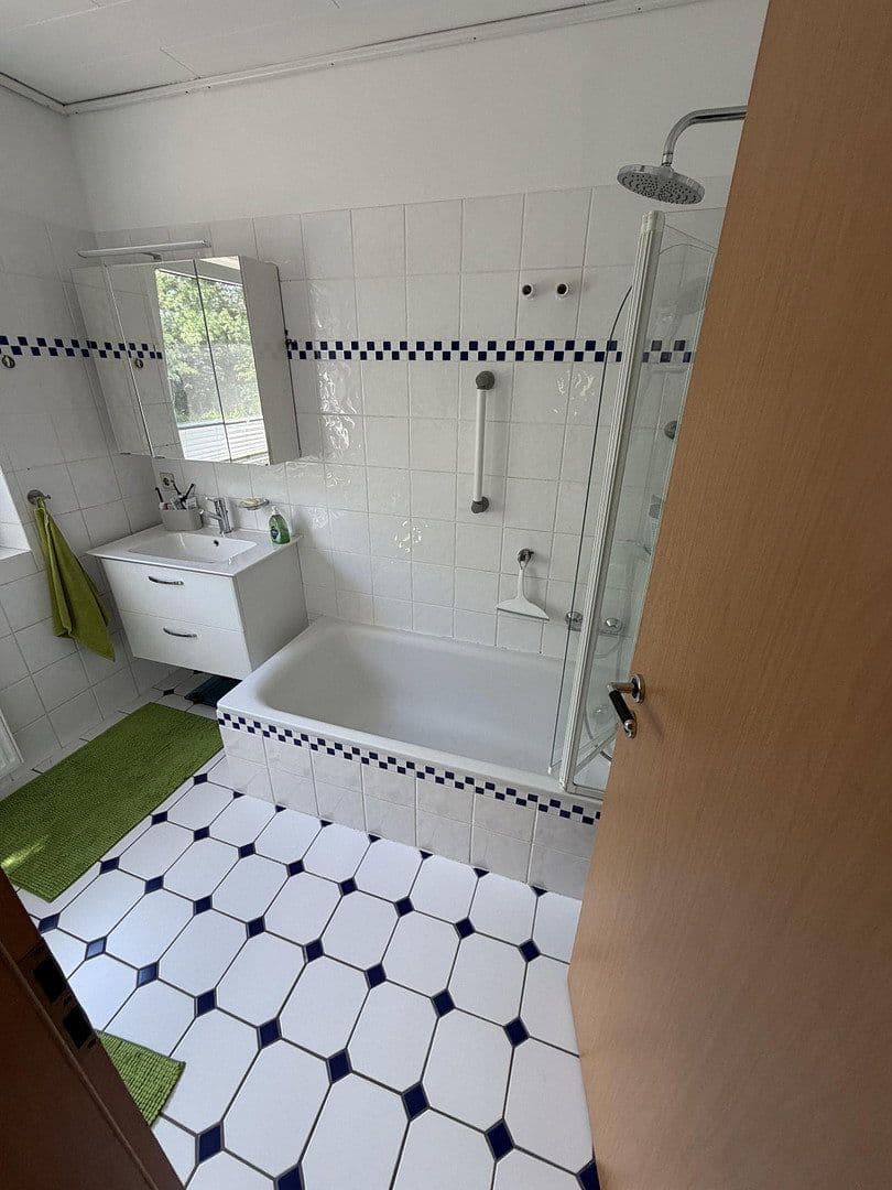 Prodej domu 110 m², pozemek 285 m², Archenholdstrasse 13b, Lippstadt, Severní Porýní-Vestfálsko Prodej domu 110 m², pozemek 285 m², Archenholdstrasse 13b, Lippstadt, Severní Porýní-Vestfálsko