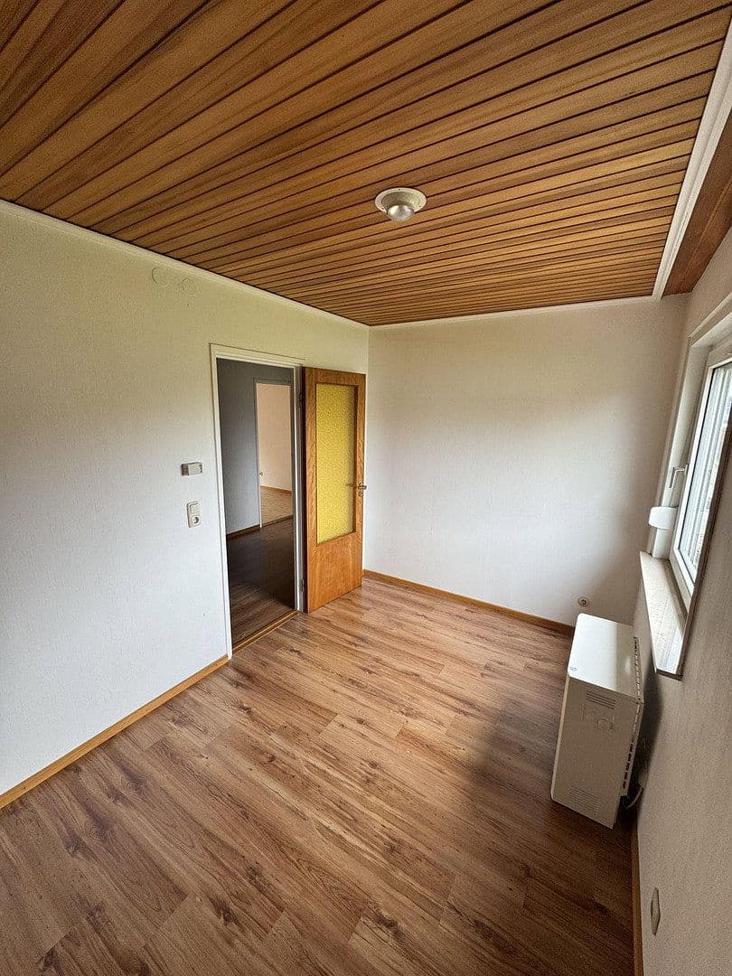 Prodej domu 125 m², pozemek 175 m², Stuhr, Dolní Sasko Prodej domu 125 m², pozemek 175 m², Stuhr, Dolní Sasko