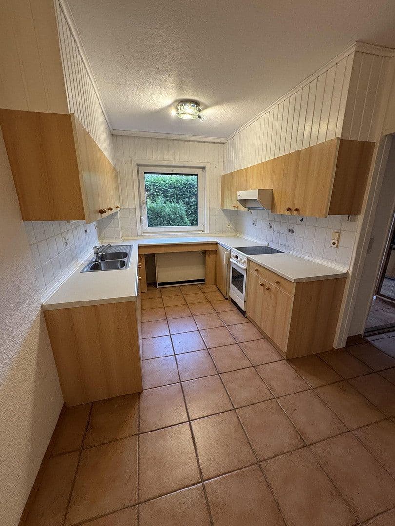 Prodej domu 125 m², pozemek 175 m², Stuhr, Dolní Sasko Prodej domu 125 m², pozemek 175 m², Stuhr, Dolní Sasko