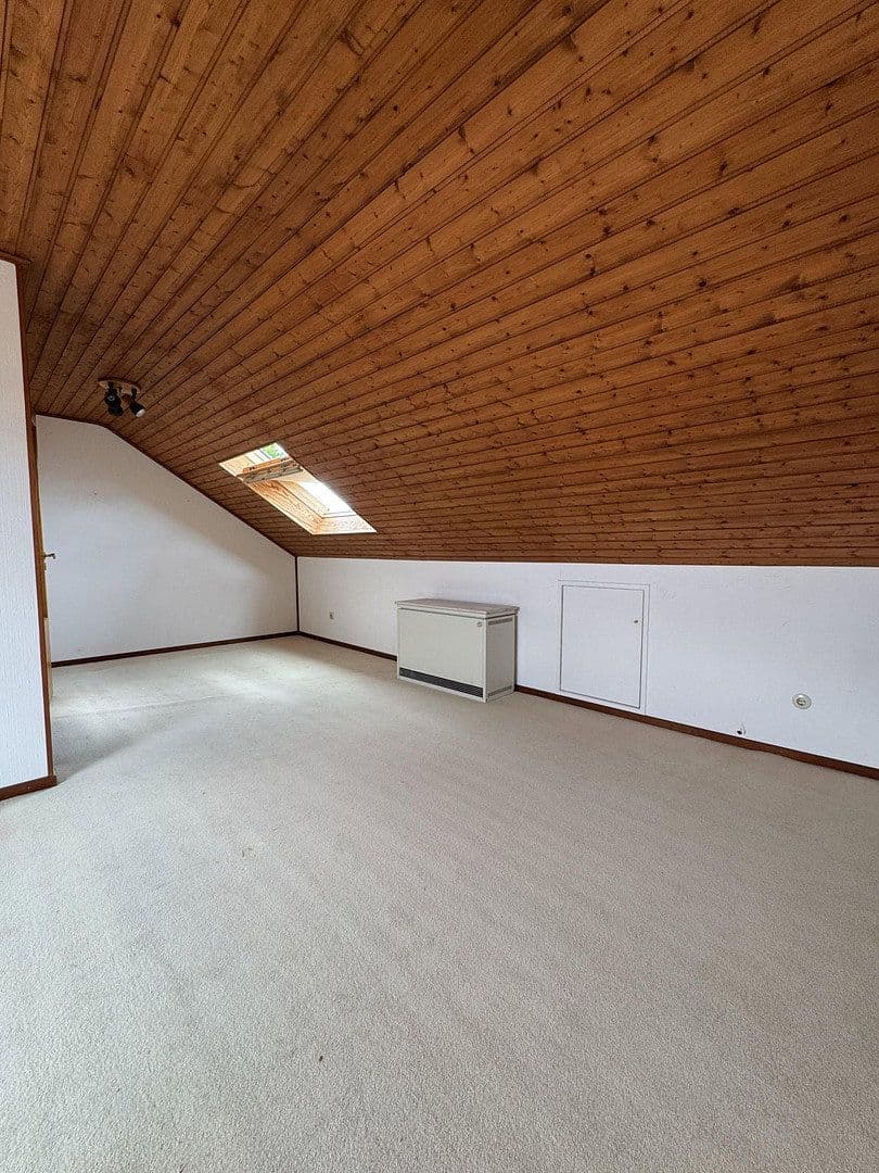Prodej domu 125 m², pozemek 175 m², Stuhr, Dolní Sasko Prodej domu 125 m², pozemek 175 m², Stuhr, Dolní Sasko