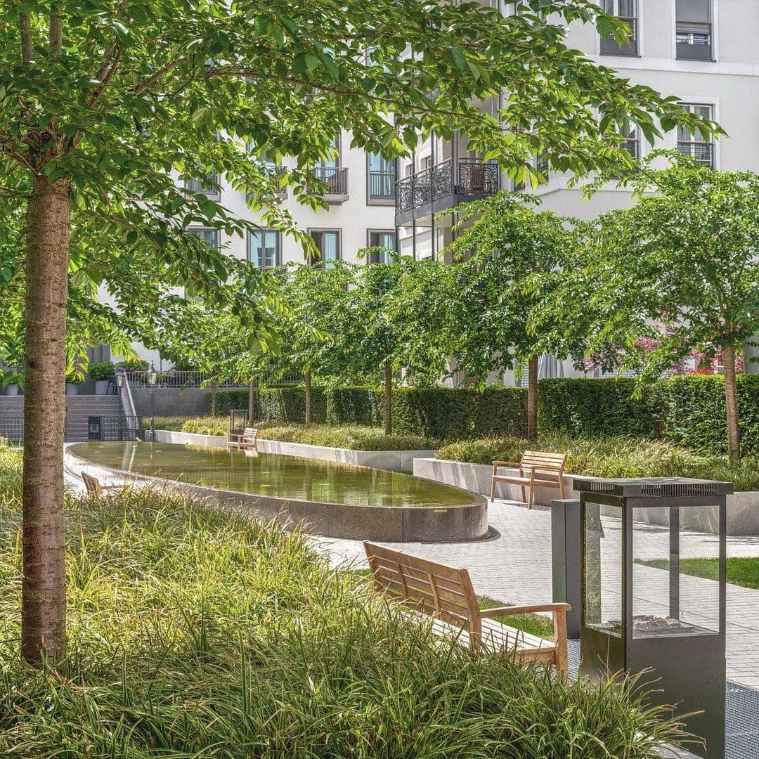 Pronájem bytu 2+1 84 m², Ratinger Straße 1, Düsseldorf, Severní Porýní-Vestfálsko Pronájem bytu 2+1 84 m², Ratinger Straße 1, Düsseldorf, Severní Porýní-Vestfálsko