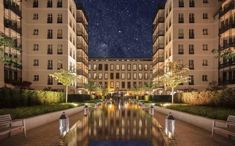 Pronájem bytu 2+1 84 m², Ratinger Straße 1, Düsseldorf, Severní Porýní-Vestfálsko Pronájem bytu 2+1 84 m², Ratinger Straße 1, Düsseldorf, Severní Porýní-Vestfálsko
