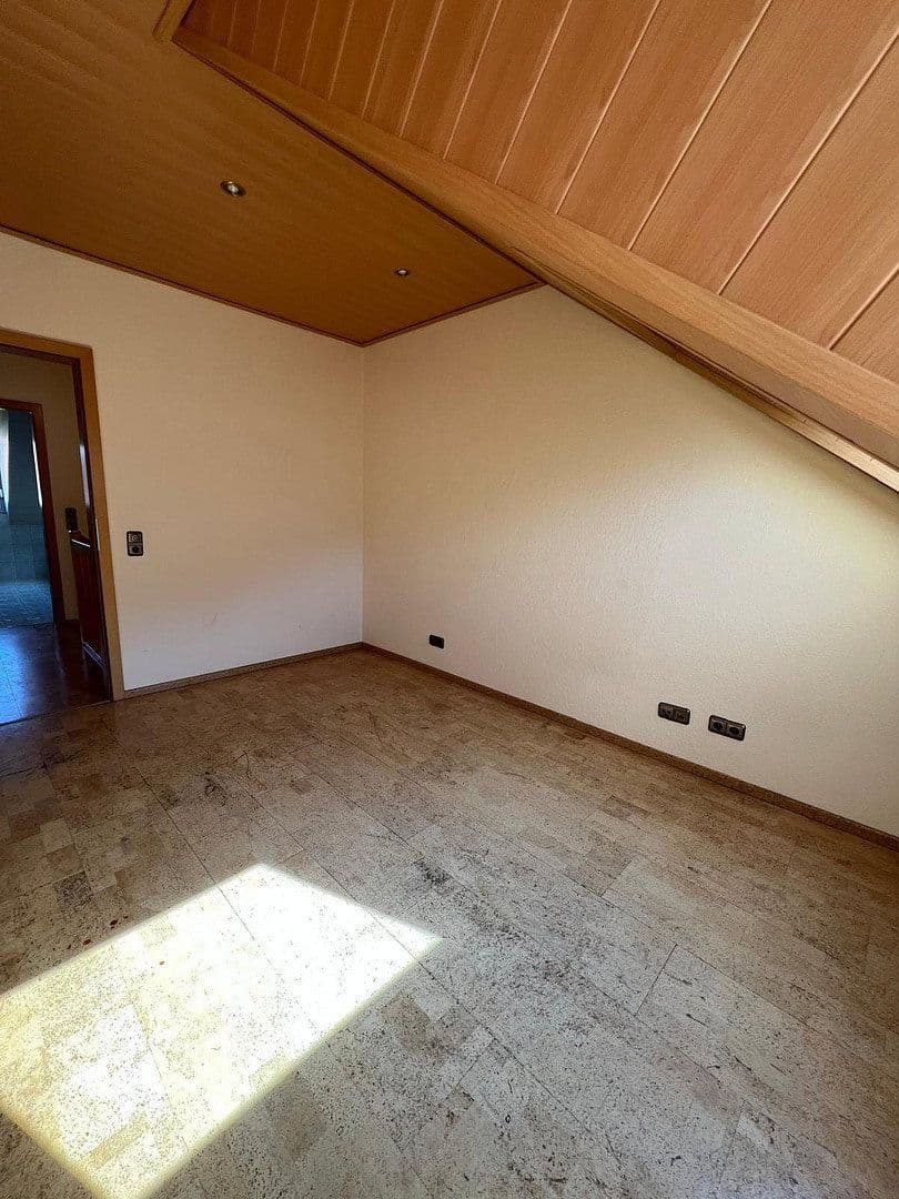 Prodej domu 159 m², pozemek 277 m², Kelsterbach, Hessen Prodej domu 159 m², pozemek 277 m², Kelsterbach, Hessen