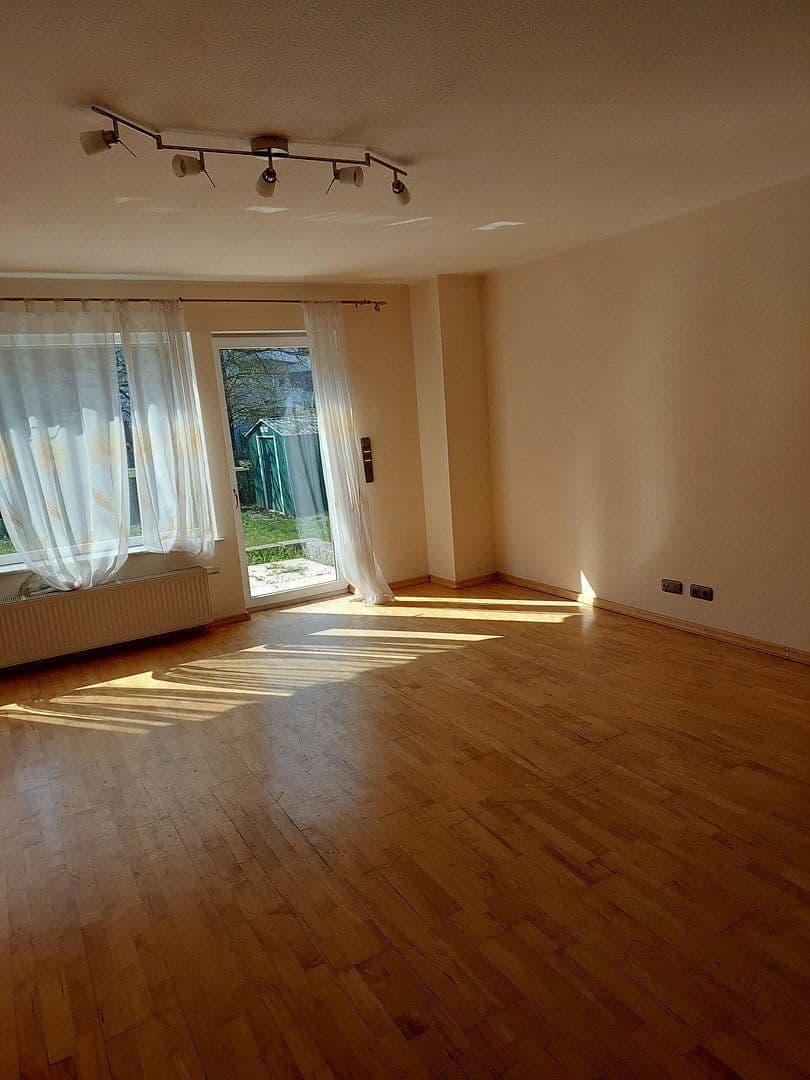 Prodej domu 159 m², pozemek 277 m², Kelsterbach, Hessen Prodej domu 159 m², pozemek 277 m², Kelsterbach, Hessen