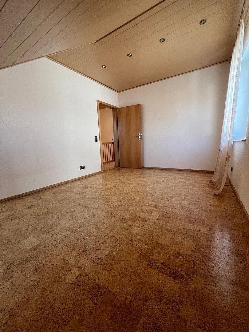 Prodej domu 159 m², pozemek 277 m², Kelsterbach, Hessen Prodej domu 159 m², pozemek 277 m², Kelsterbach, Hessen