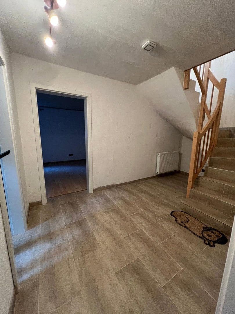 Prodej domu 159 m², pozemek 277 m², Kelsterbach, Hessen Prodej domu 159 m², pozemek 277 m², Kelsterbach, Hessen