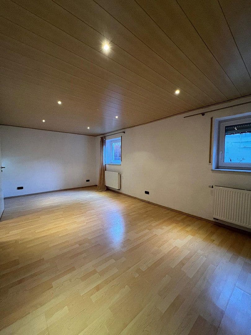 Prodej domu 159 m², pozemek 277 m², Kelsterbach, Hessen Prodej domu 159 m², pozemek 277 m², Kelsterbach, Hessen