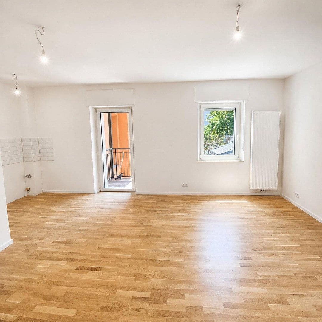 Pronájem bytu 3+1 72 m², Denisstr. 0, Nürnberg, Bavorsko Pronájem bytu 3+1 72 m², Denisstr. 0, Nürnberg, Bavorsko