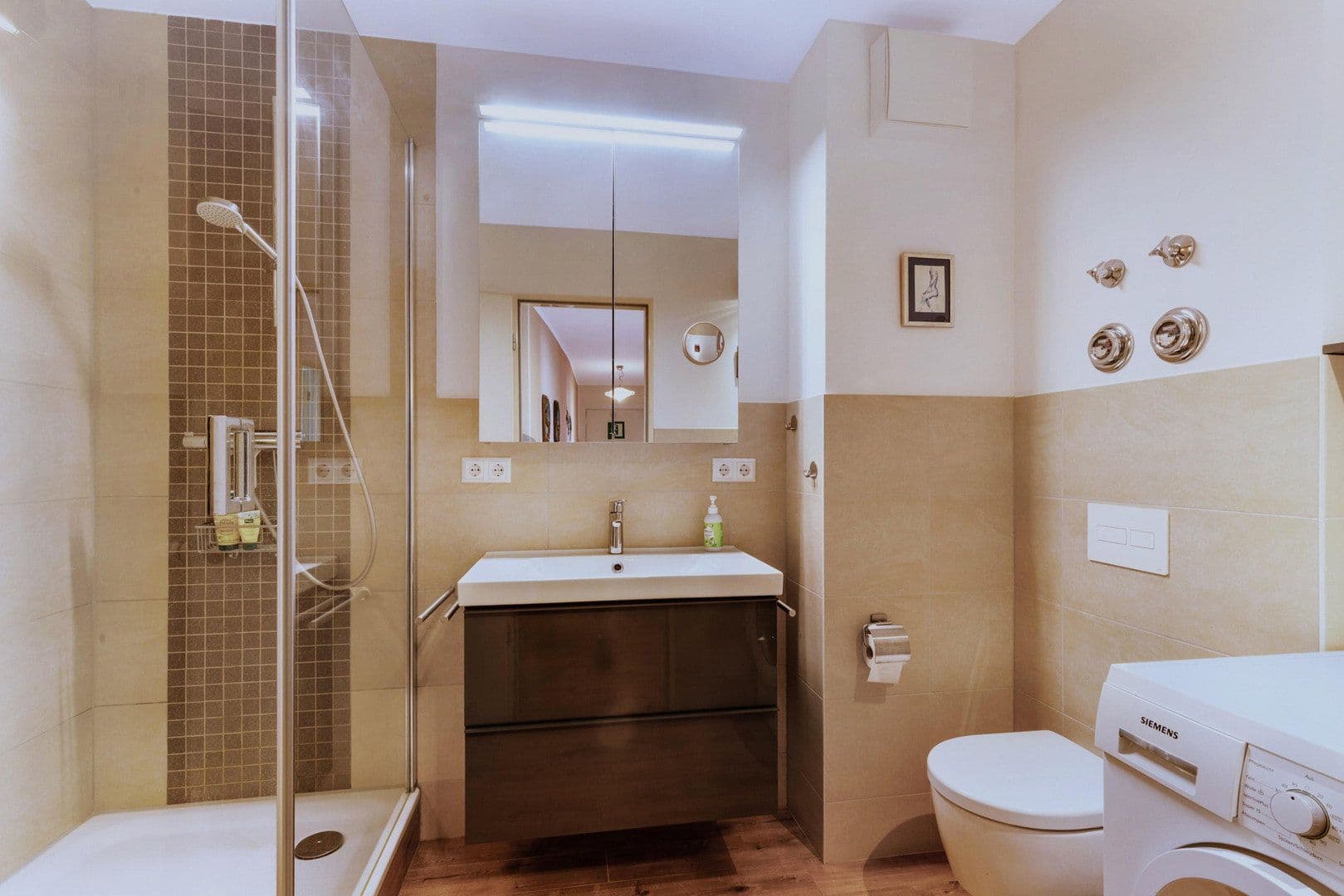 Prodej bytu 3+1 71 m², Berlin, Berlín Prodej bytu 3+1 71 m², Berlin, Berlín