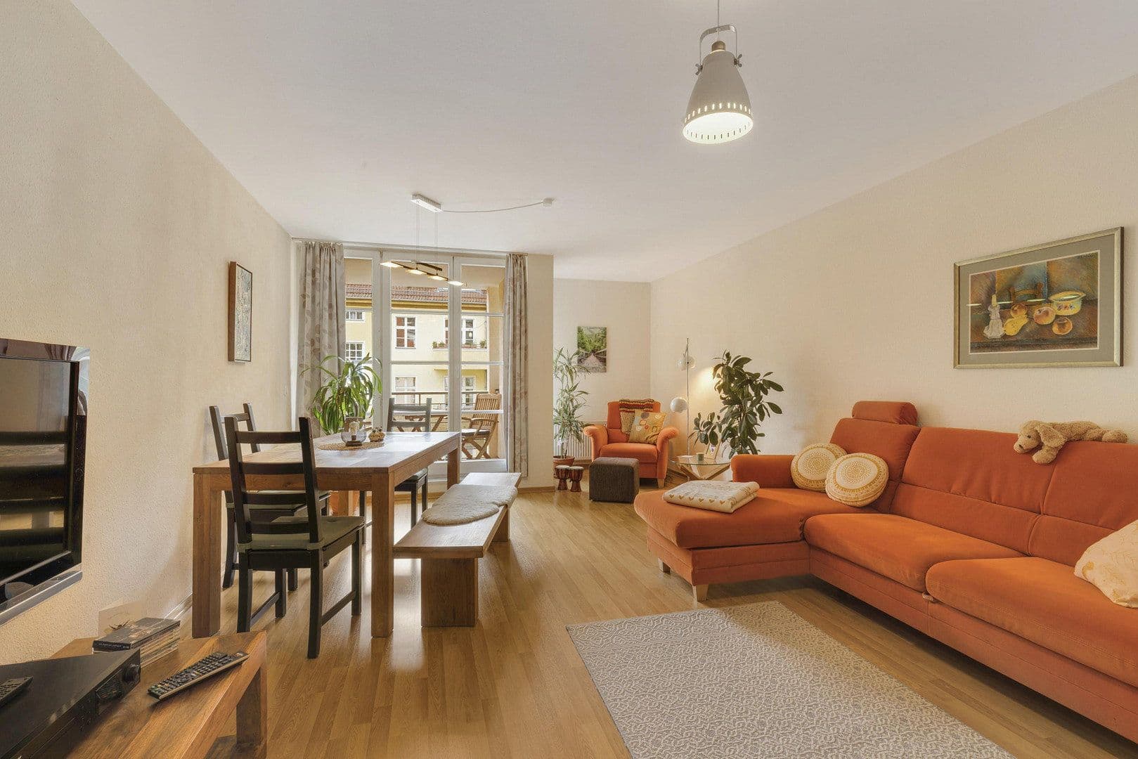 Prodej bytu 3+1 71 m², Berlin, Berlín Prodej bytu 3+1 71 m², Berlin, Berlín