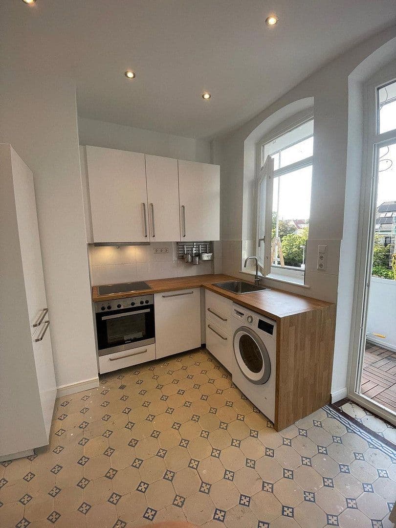 Pronájem bytu 2+kk 65 m², Stuttgart, Bádensko-Württembersko Pronájem bytu 2+kk 65 m², Stuttgart, Bádensko-Württembersko