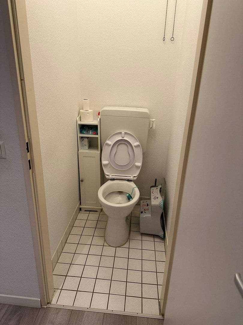 Pronájem bytu 4+1 84 m², Röttelnblick 1, Lörrach, Bádensko-Württembersko Pronájem bytu 4+1 84 m², Röttelnblick 1, Lörrach, Bádensko-Württembersko