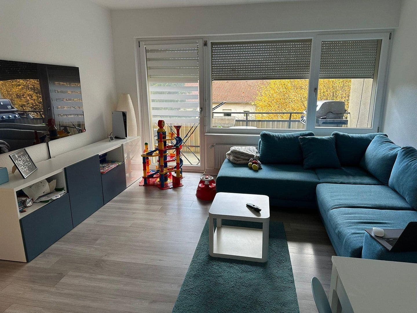 Pronájem bytu 4+1 84 m², Röttelnblick 1, Lörrach, Bádensko-Württembersko Pronájem bytu 4+1 84 m², Röttelnblick 1, Lörrach, Bádensko-Württembersko