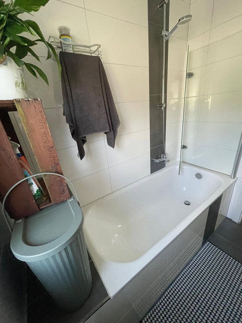 Pronájem bytu 2+1 60 m², Wesseling, Severní Porýní-Vestfálsko Pronájem bytu 2+1 60 m², Wesseling, Severní Porýní-Vestfálsko
