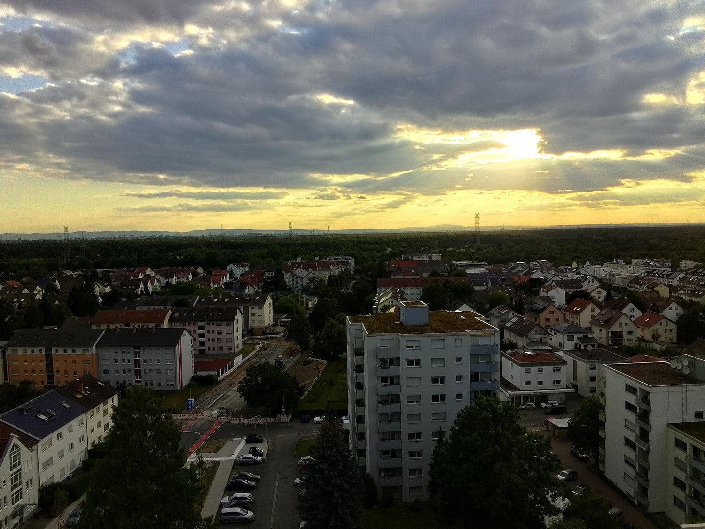 Pronájem bytu 1+1 36 m², Saarlandstraße 1, Viernheim, Hessen Pronájem bytu 1+1 36 m², Saarlandstraße 1, Viernheim, Hessen