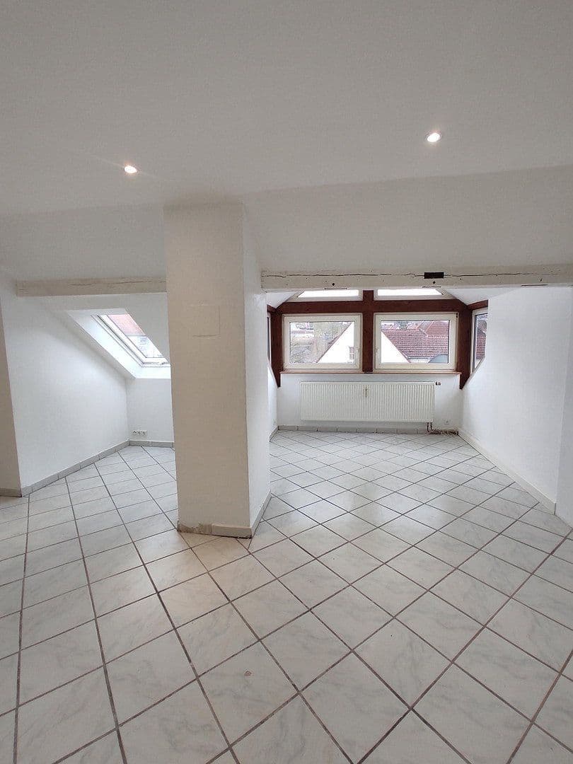 Pronájem bytu 2+1 49 m², Draisstrasse, Ansbach, Bavorsko Pronájem bytu 2+1 49 m², Draisstrasse, Ansbach, Bavorsko