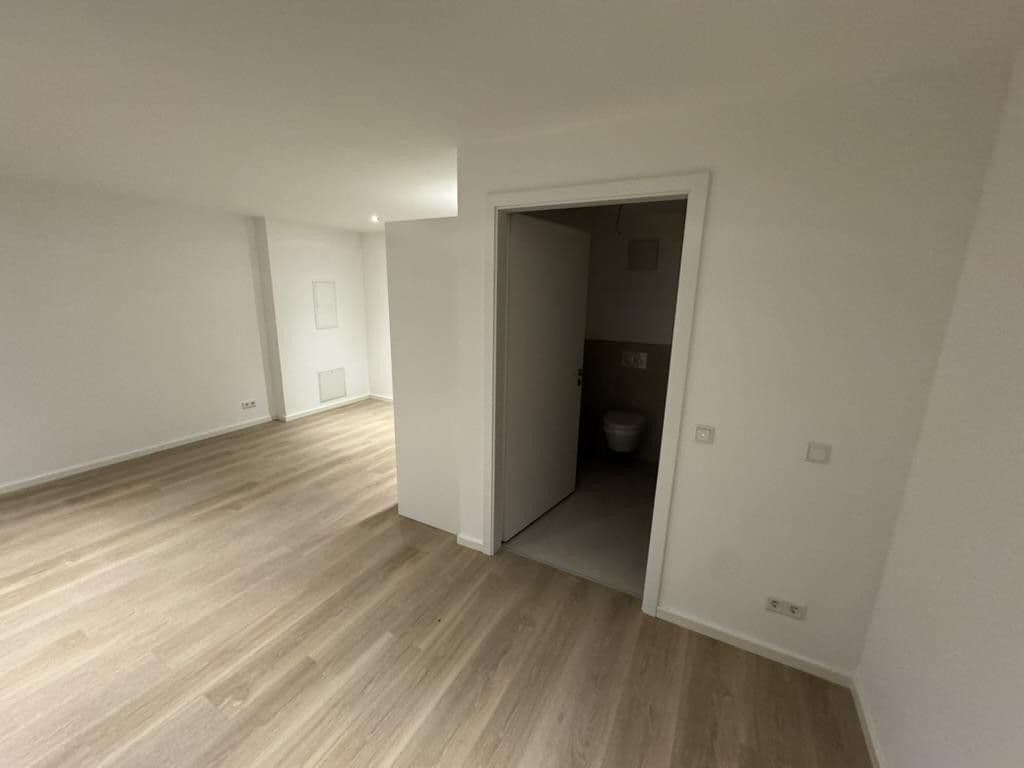 Pronájem bytu 1+1 24 m², Worringer Str. 86, Düsseldorf, Severní Porýní-Vestfálsko Pronájem bytu 1+1 24 m², Worringer Str. 86, Düsseldorf, Severní Porýní-Vestfálsko