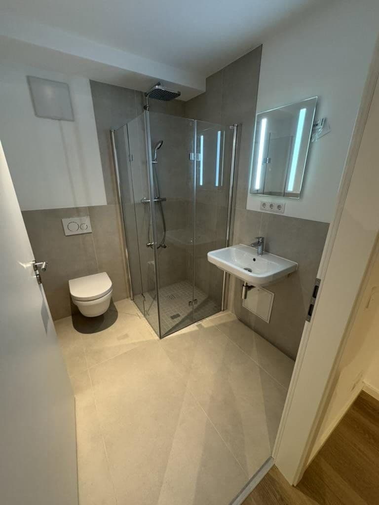 Pronájem bytu 1+1 24 m², Worringer Str. 86, Düsseldorf, Severní Porýní-Vestfálsko Pronájem bytu 1+1 24 m², Worringer Str. 86, Düsseldorf, Severní Porýní-Vestfálsko