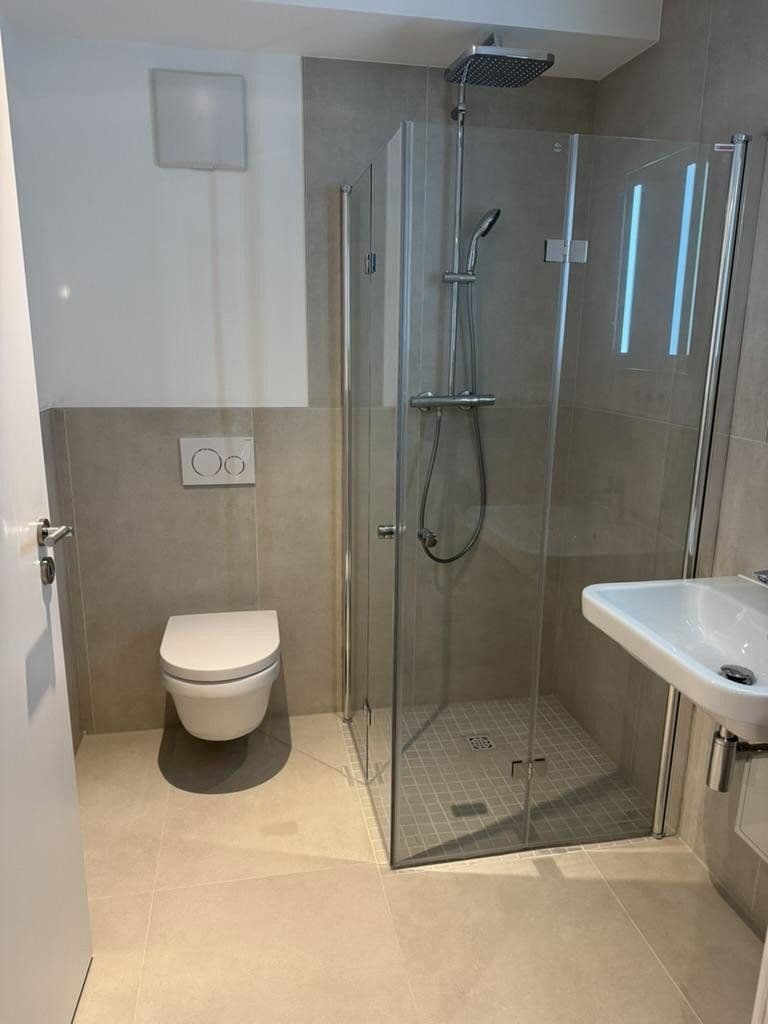 Pronájem bytu 1+1 24 m², Worringer Str. 86, Düsseldorf, Severní Porýní-Vestfálsko Pronájem bytu 1+1 24 m², Worringer Str. 86, Düsseldorf, Severní Porýní-Vestfálsko