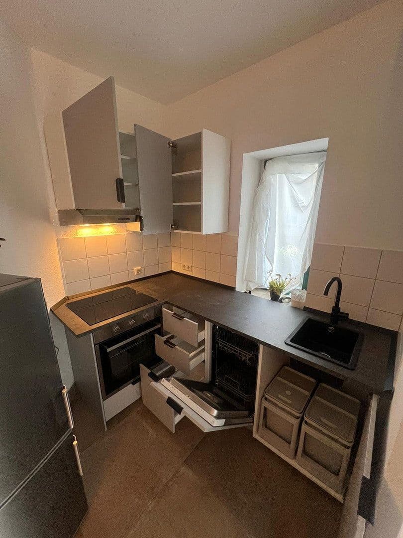 Pronájem bytu 2+1 47 m², Eilenburger Straße 33, Leipzig, Sasko Pronájem bytu 2+1 47 m², Eilenburger Straße 33, Leipzig, Sasko