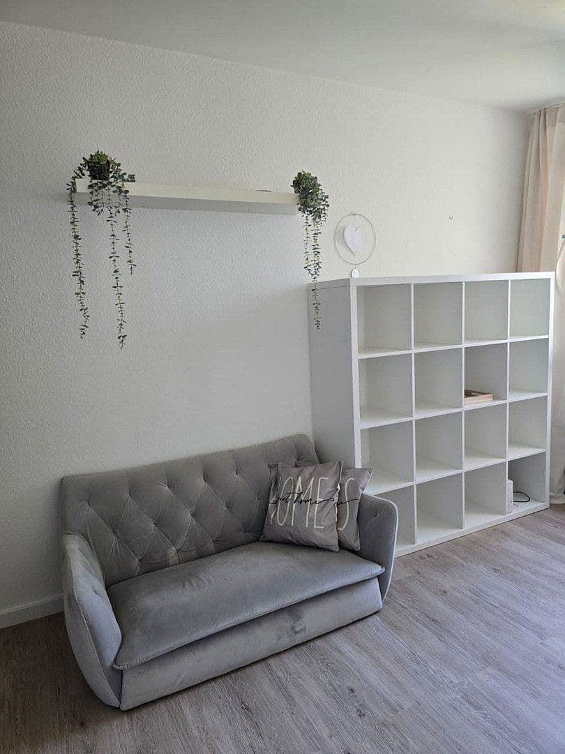 Pronájem bytu 1+1 19 m², Richard-Schirrmann-Straße 8-10, Mainz, Porýní-Falc Pronájem bytu 1+1 19 m², Richard-Schirrmann-Straße 8-10, Mainz, Porýní-Falc