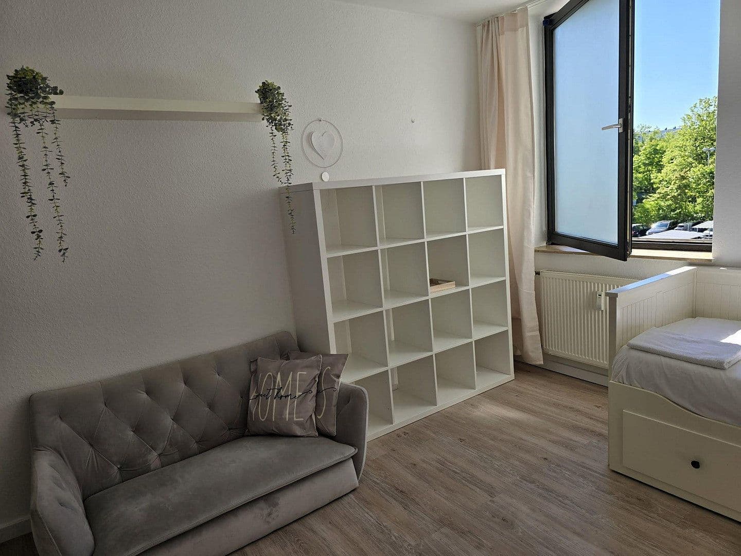 Pronájem bytu 1+1 19 m², Richard-Schirrmann-Straße 8-10, Mainz, Porýní-Falc Pronájem bytu 1+1 19 m², Richard-Schirrmann-Straße 8-10, Mainz, Porýní-Falc